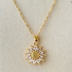 Stainless Steel Cubic Zirconia Sunflower Necklace